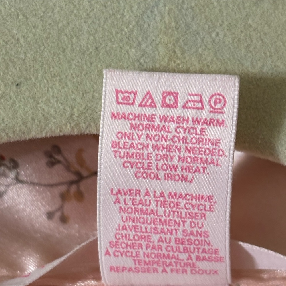 Victoria's Secret Signature Satin Pink Floral Pajama Set Gorgeous - Picture 4 of 9